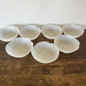 Set Of 7 Cabbage‎ Leaf Design Bowls Berman Ind Fairfield OH Vintage Plastic EUC